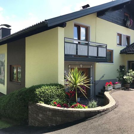 Gaestehaus Dullnig Obervellach Exterior foto